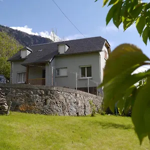  Hébergement de vacances Maison De Montagne Proche Gavarnie 12-14 Personnes